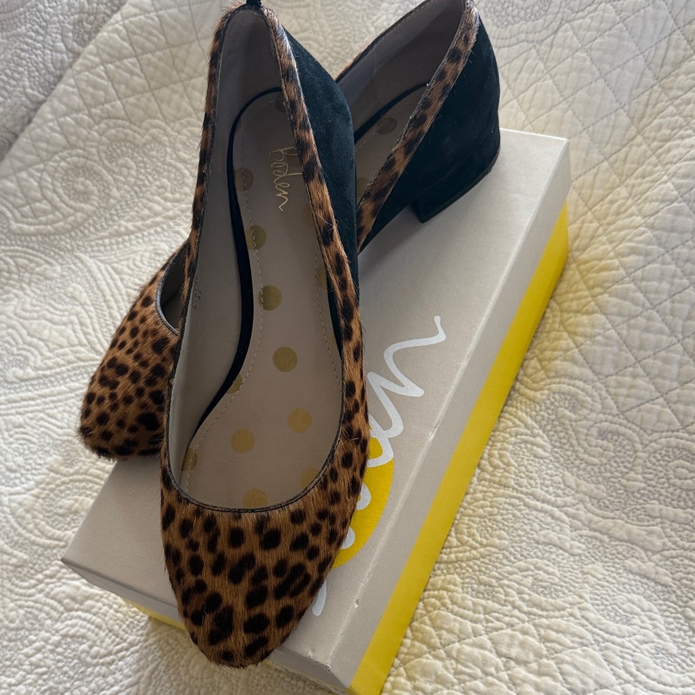 Elegant and cute low heel Boden pumps. Euro size 42.